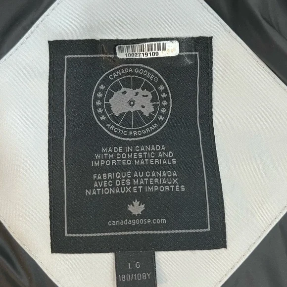 Canada Goose size Large Maitland Black Label Parka, TEI 3